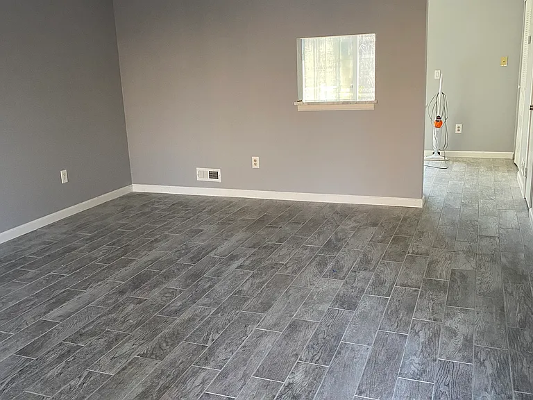 65 Cheshire Dr #65 — Photo 4