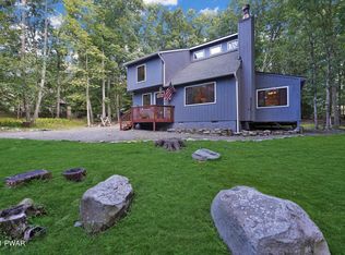 141 Columbine Ln, Milford, PA 18337