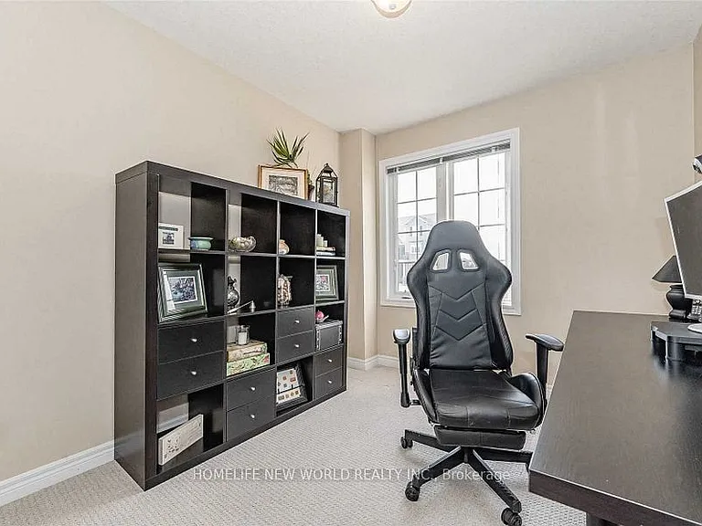 15 Carere Cres #44B — Photo 12