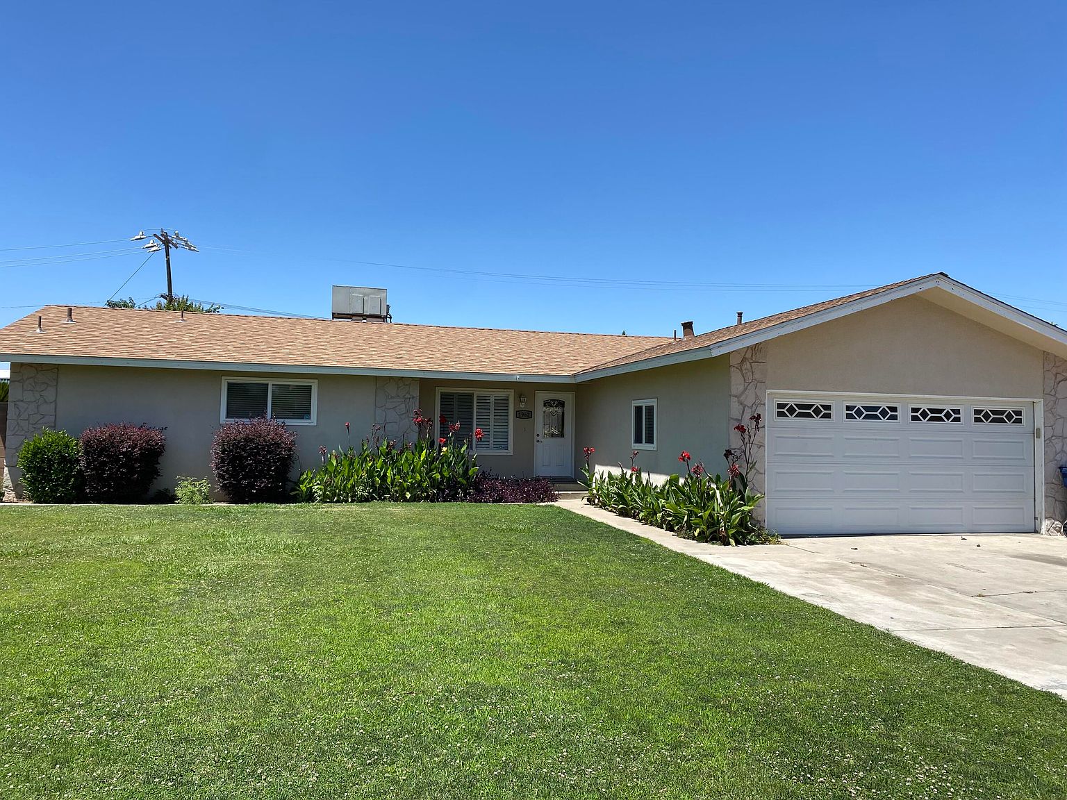 1962 E Sunset Avenue, Tulare, CA 93274 Zillow