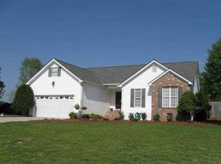 167 Moss Creek Dr NE, Calhoun, GA 30701