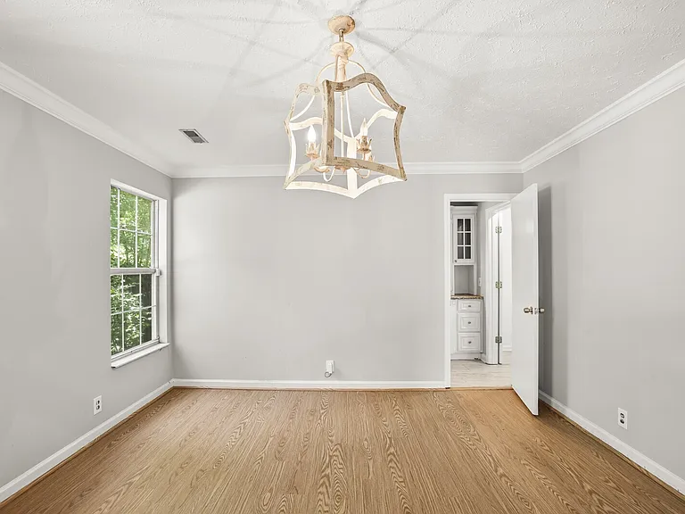 3127 Creekview Ln — Photo 19