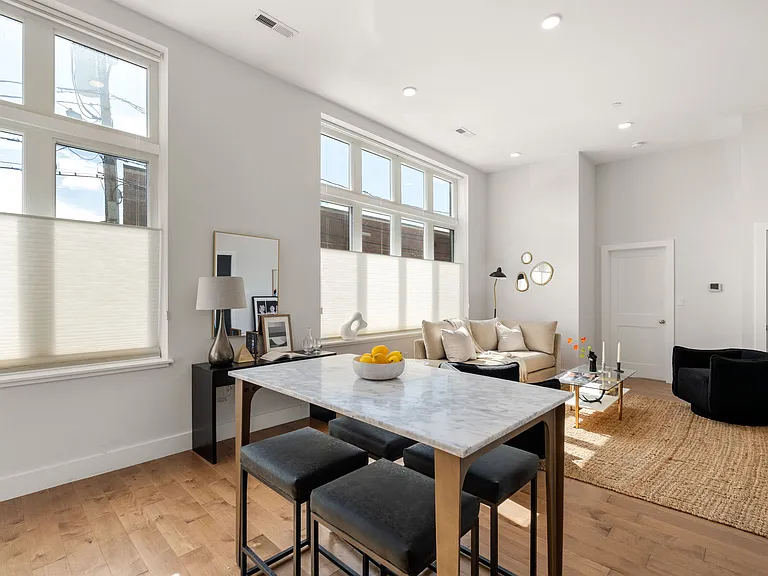 50 Hichborn St #101A — Photo 4