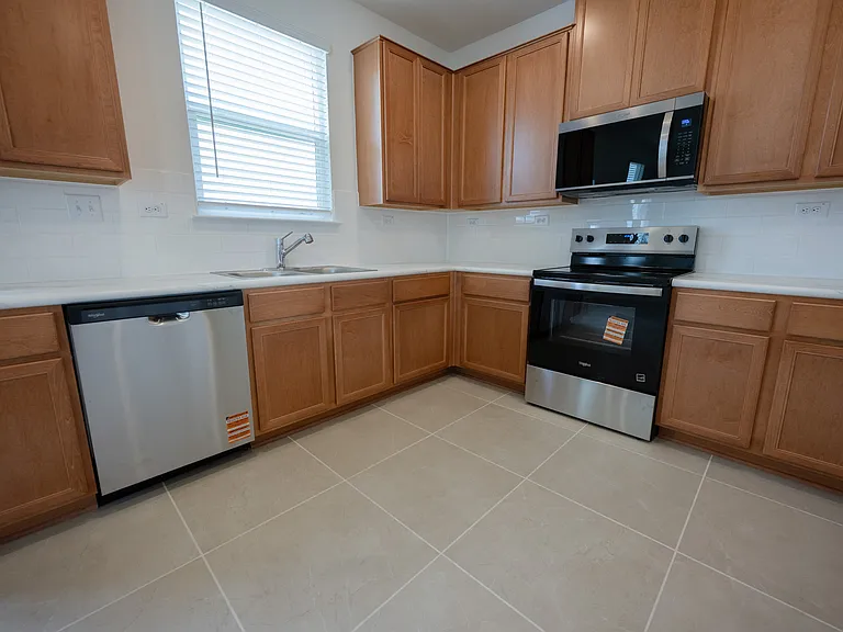 7531 Fishbowl Ln — Photo 9