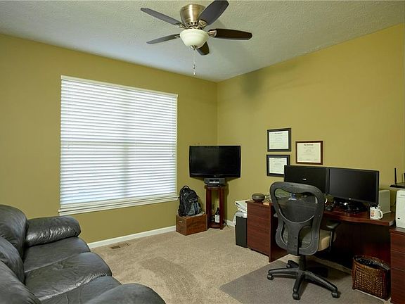 4th image of 6317 Falcon Ln