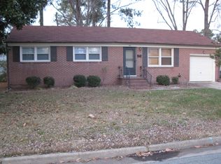 808 Devonshire Ter, Hampton, VA 23666