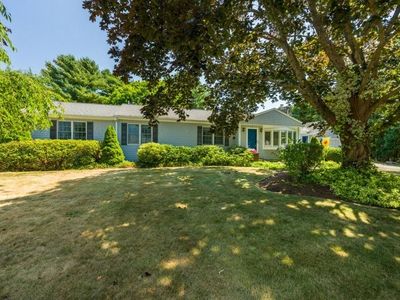 3 Ridgecrest Ave, Fairhaven, MA, 02719