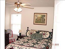 2nd image of 1419 Teresa Ln
