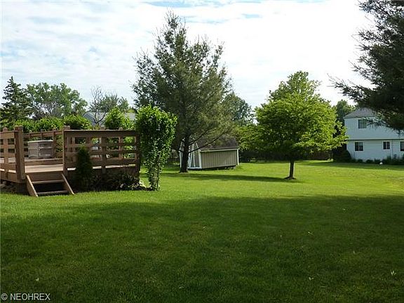 5th image of 8880 Groveside Dr