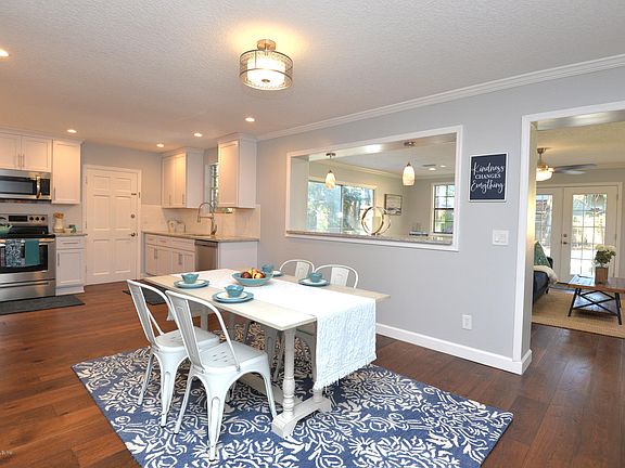 4th image of 1263 Windsor Pl