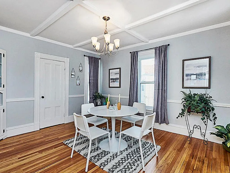 97 Magoun Ave — Photo 8