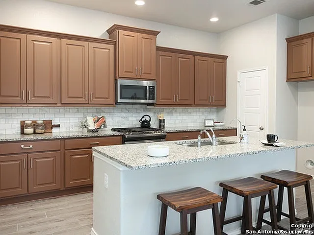 708 Arroyo Dorado — Photo 11