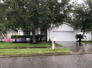 29547 Birds Eye Dr, Zephyrhills, FL 33543