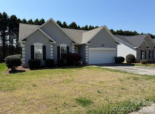 1206 Overhill Rd, Salisbury, NC 28144