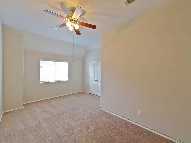 407 Groveton Ridge Ln — Photo 23