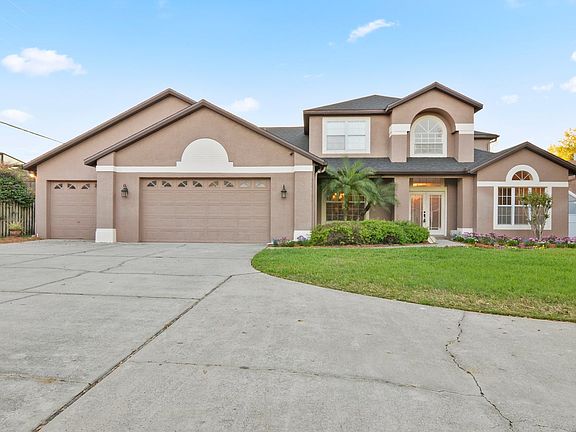 2nd image of 10132 Stanton Ct