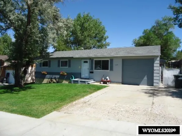 1369 Alpine St, Rock Springs, WY 82901