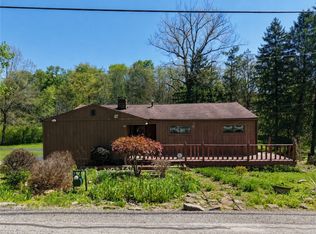 5422 Beechnut Dr, Gibsonia, PA 15044