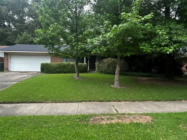 9778 Monticello Dr, Shreveport, LA 71118
