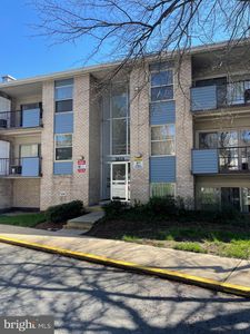 3859 Saint Barnabas Rd #202, Suitland, MD, 20746