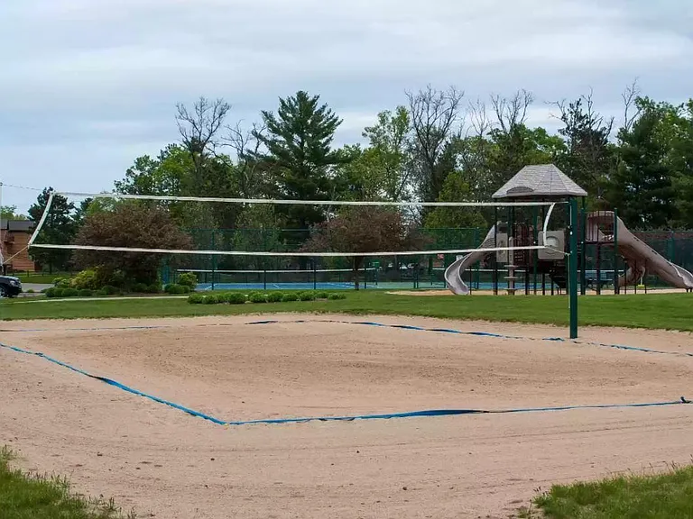 1828 Parkland Dr #403 — Photo 24