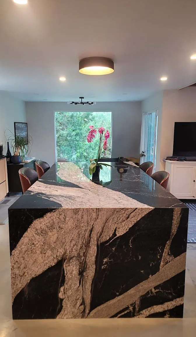 4 bed, 2600 sqft, $1,400 — Photo 4