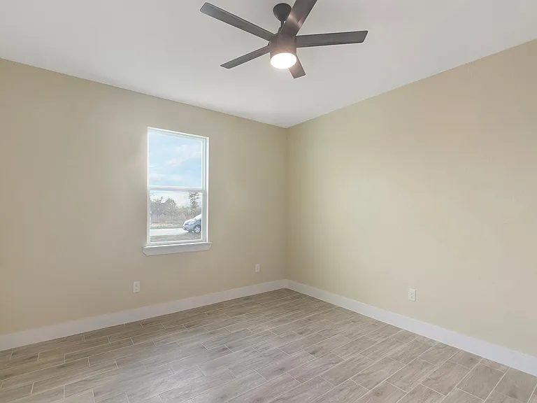 327 Road 5840 — Photo 33