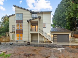 5403 NE 49th St, Vancouver, WA 98661