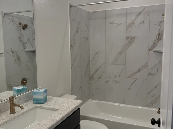 (undisclosed Address), Boerne, TX 78006