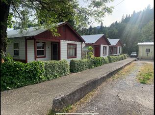 111 S 1st St, Dunsmuir, CA 96025