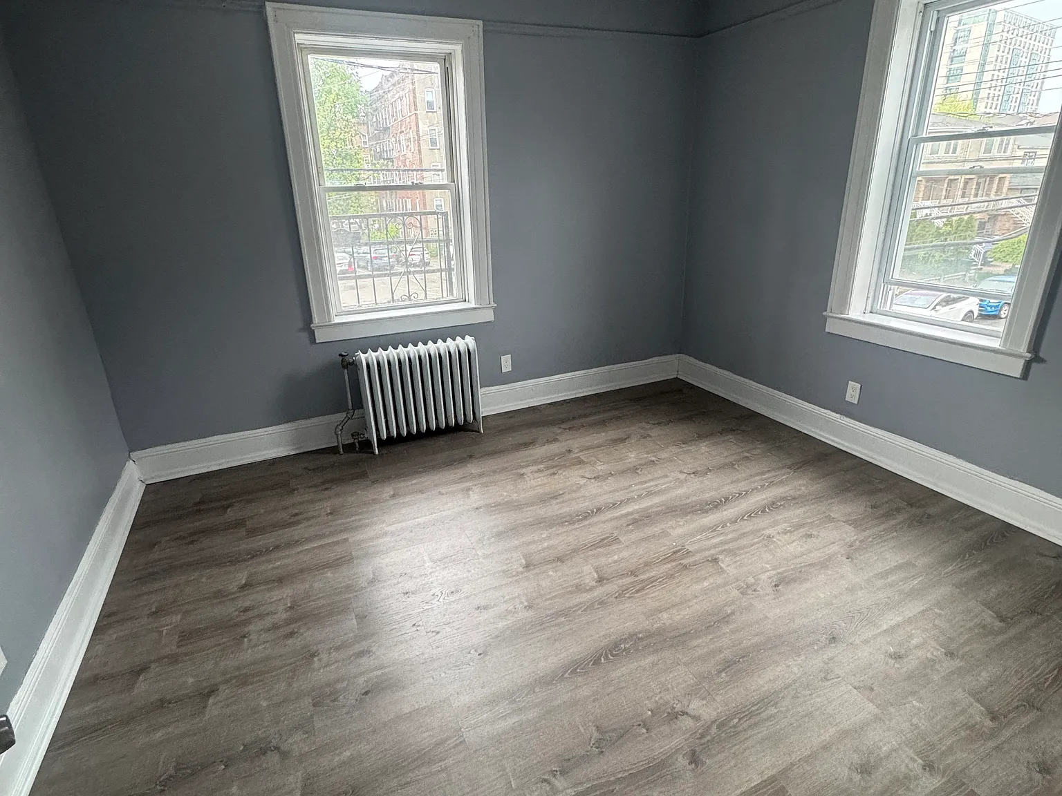 251 Lafayette Ave — Photo 2