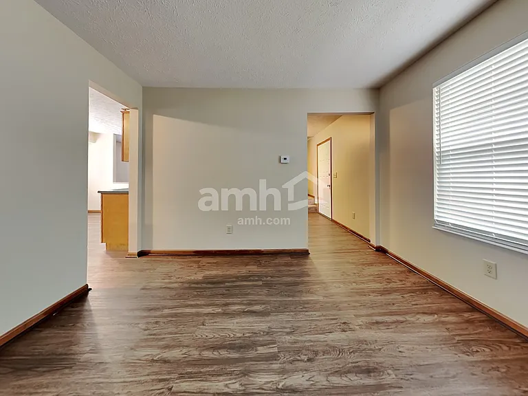 713 W Aberdeen Dr — Photo 7