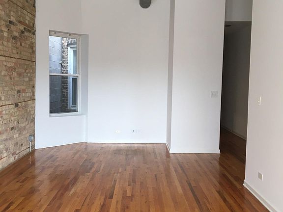 2nd image of 2450 N Southport Ave #301A