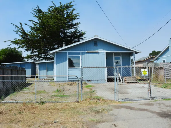 1809 Peninsula Dr, Arcata, CA 95521
