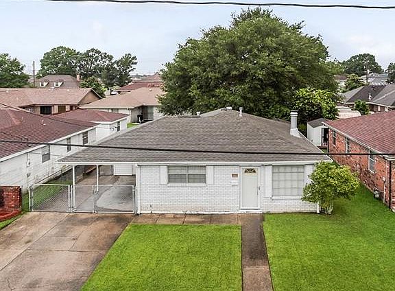 3rd image of 1112 Saint Ann St