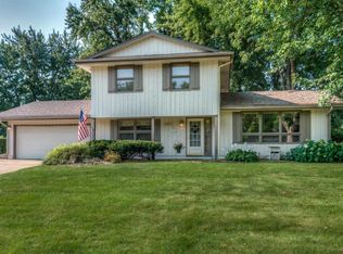 5017 W 99th St, Bloomington, MN 55437