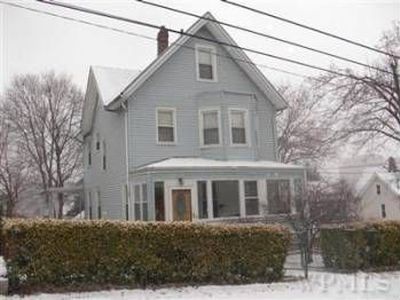 2 Wyanoke St, White Plains, NY, 10606