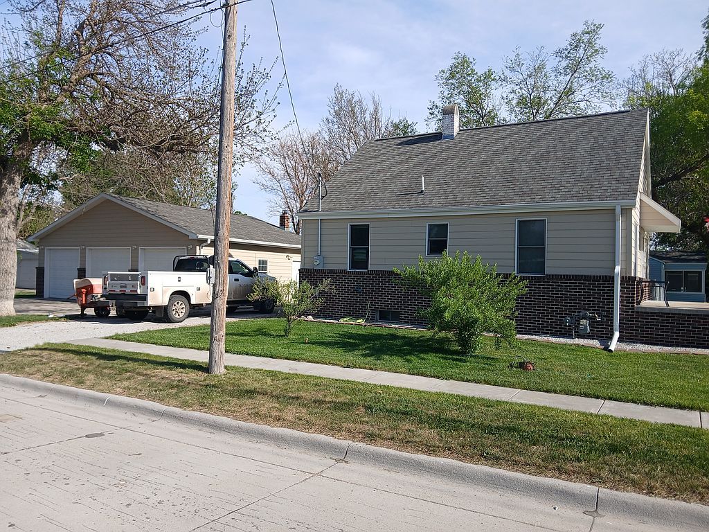 332 N Bond St - Property Image