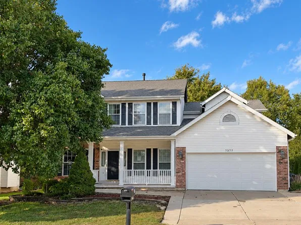 7377 Little Oaks Dr, O'Fallon, MO 63368