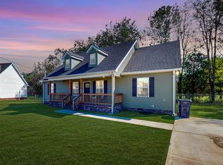 110 Bulldawg Trl, Cornersville, TN 37047