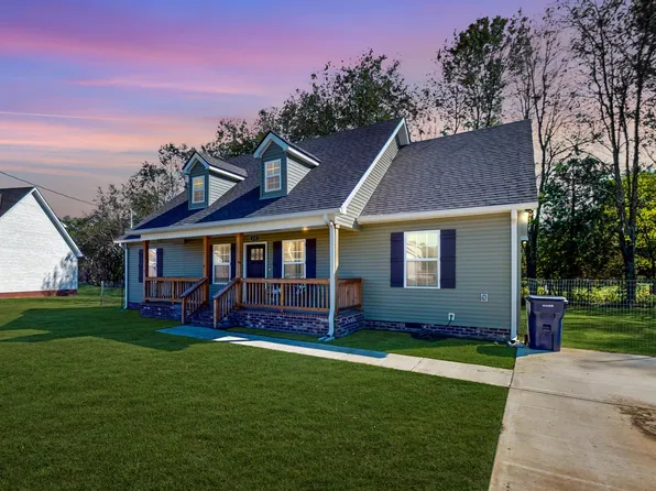 110 Bulldawg Trl, Cornersville, TN 37047