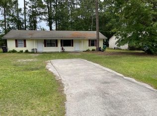 777B Douglas Dr, Saint Marys, GA 31558