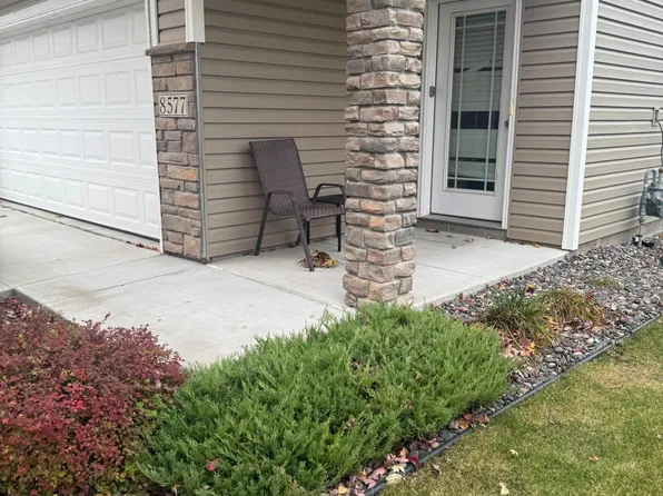 8577 Gateway Cir, Monticello, MN 55362