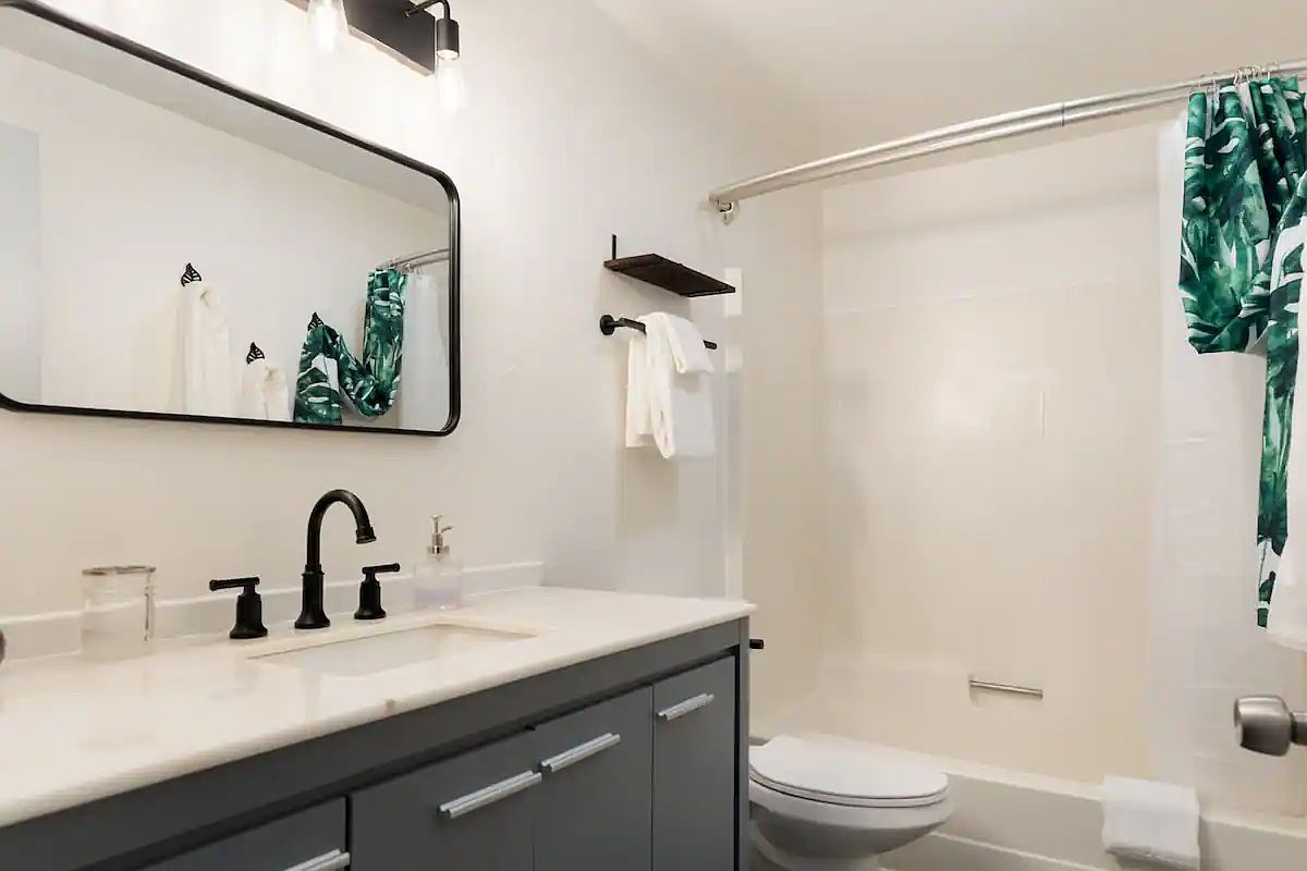 Coupeville, WA 98239