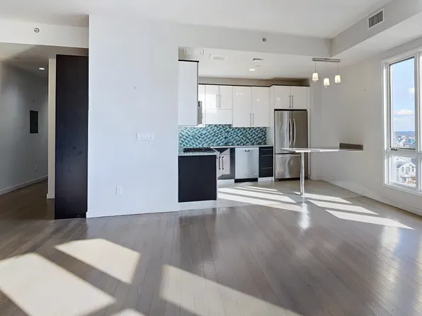 37 West End Avenue image 7 of 38