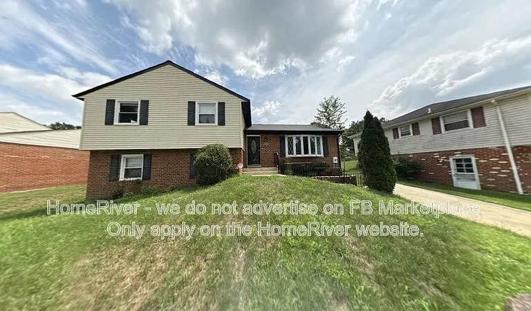 308 Pemberton St — Photo 4