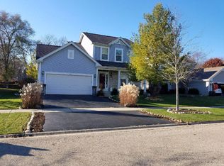 477 Deer Run Rd, Lakemoor, IL 60051