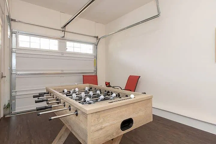1122 N Alexander St — Photo 89