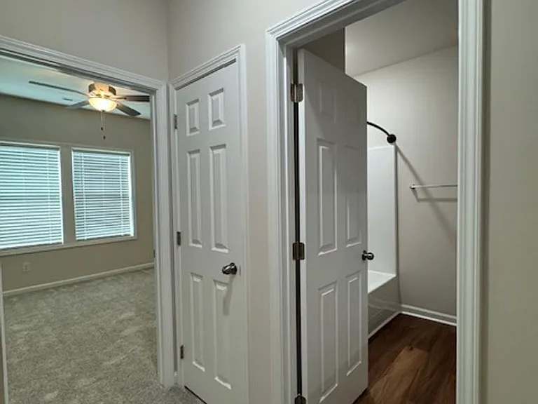 111 Kendall Farms Dr — Photo 15