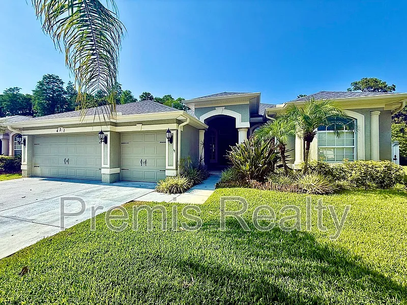 4 bed, 2.5 bath, 2062 sqft, $3,895 — Photo 3